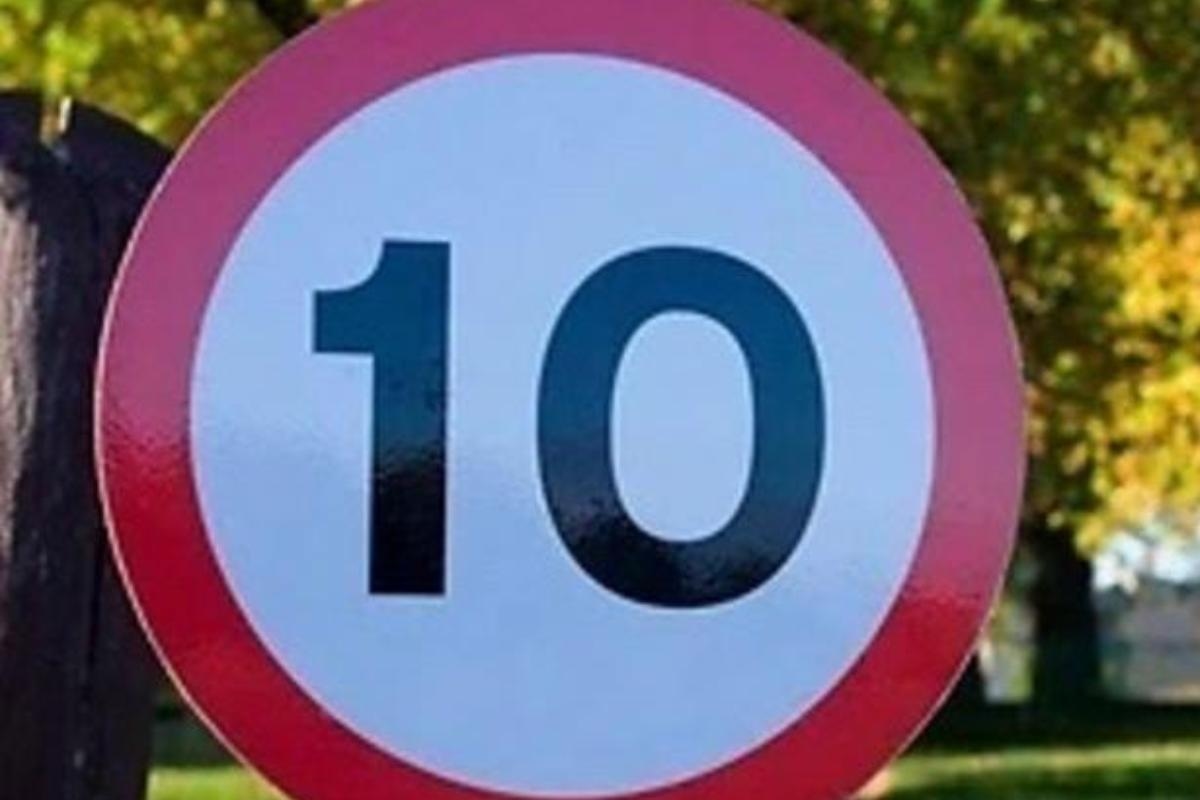 Temporary 10mph speed limit to be introduced on road next month