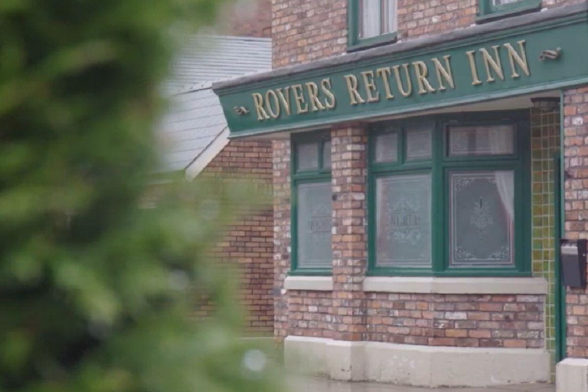 Soap legend joins An Audience with Coronation Street event in Glasgow