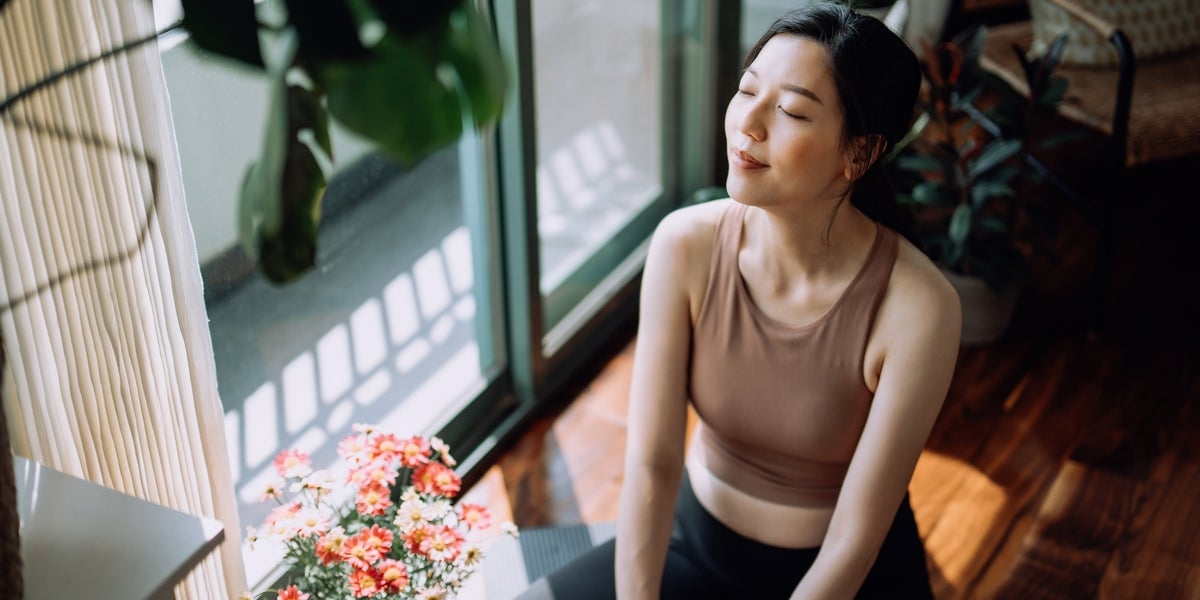 Women Who Live Alone Share The Home Safety Tips That Help Them Sleep Easier At Night
