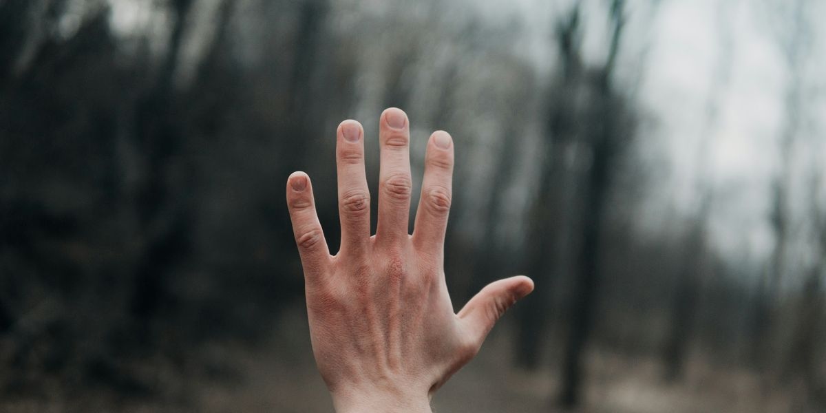 Longevity Expert Says 1 Fingernail Sign Shows How You're Ageing