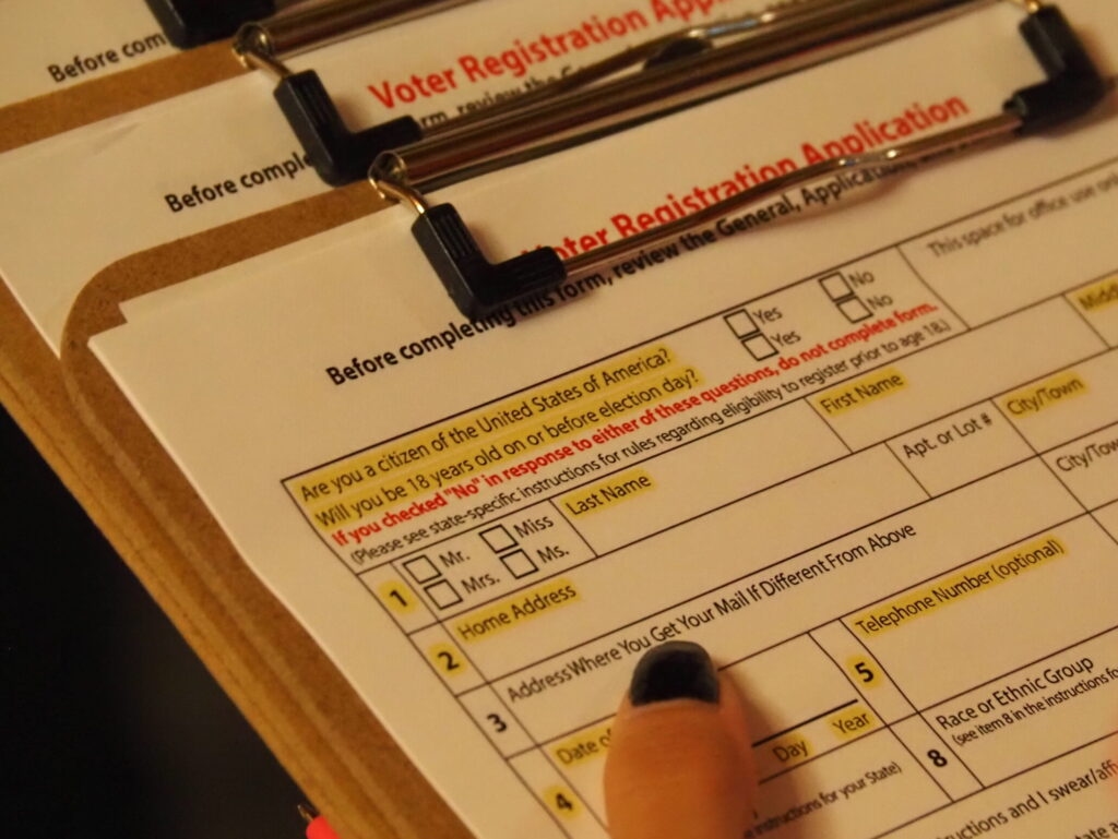 Indiana SOS signs federal agreement to identify noncitizens on voter rolls