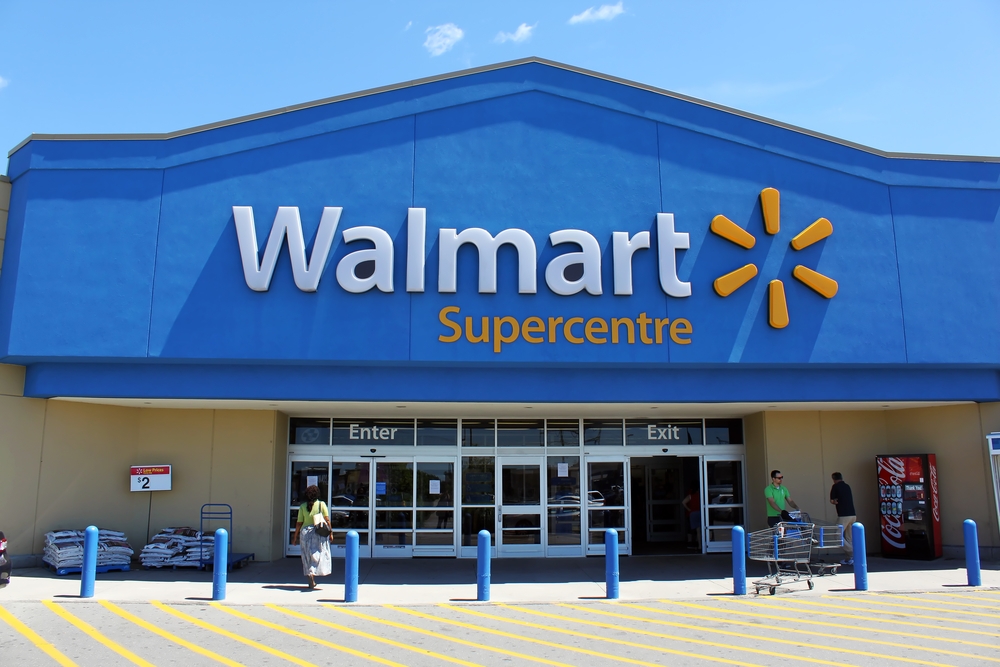 Mizuho Raises Walmart (WMT) Price Target, Maintains Outperform Rating