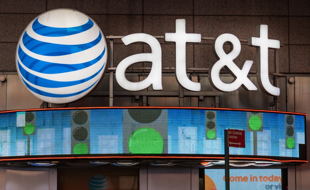 UBS Raised the PT on AT&T (T), Keeps a Buy Rating