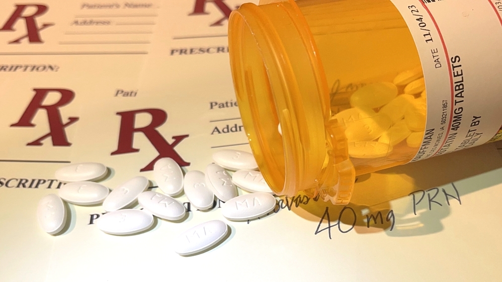 Nurse keeps her license, but now faces nine felony counts of stealing patient medications