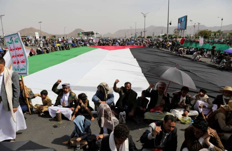 Houthis boast of 'hypersonic' capabilities amid ballistic missiles barrage on Israel