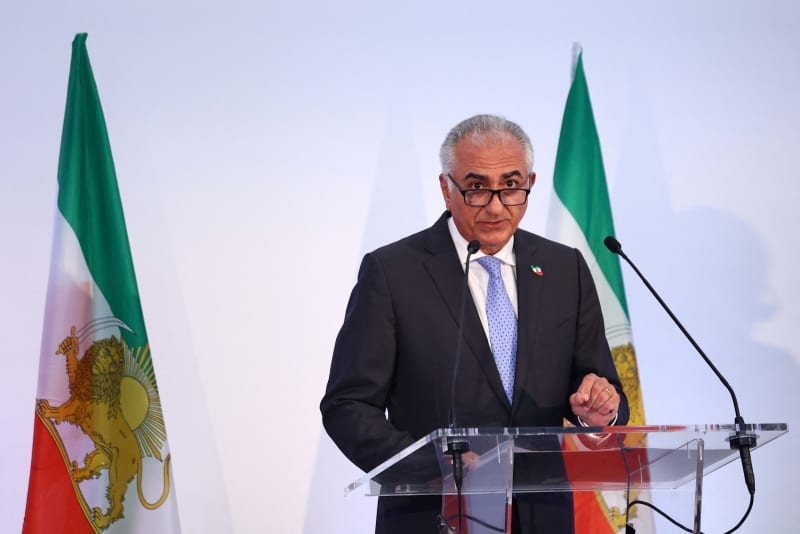 Thousands of Iranian dissidents join anti-regime channel, exiled crown prince claims