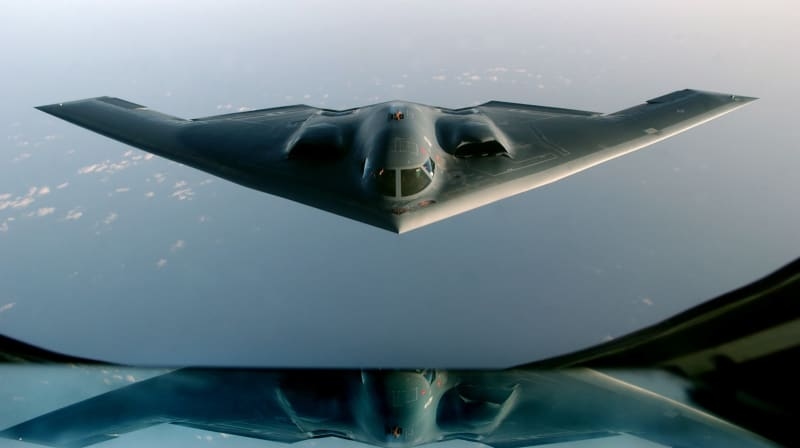 Huckabee says that US B-2 bombers 'need to visit Yemen' after Houthis missile intercepted