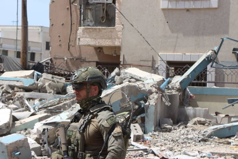Gaza hostage talks stalled by Knesset recess, not IDF troop placement
