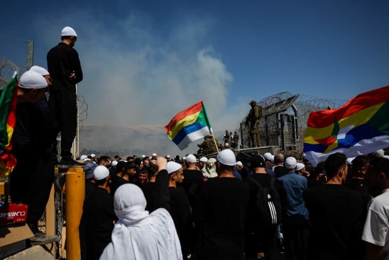 'We are witnessing terrible atrocities,' Israeli Druze says from within Syria