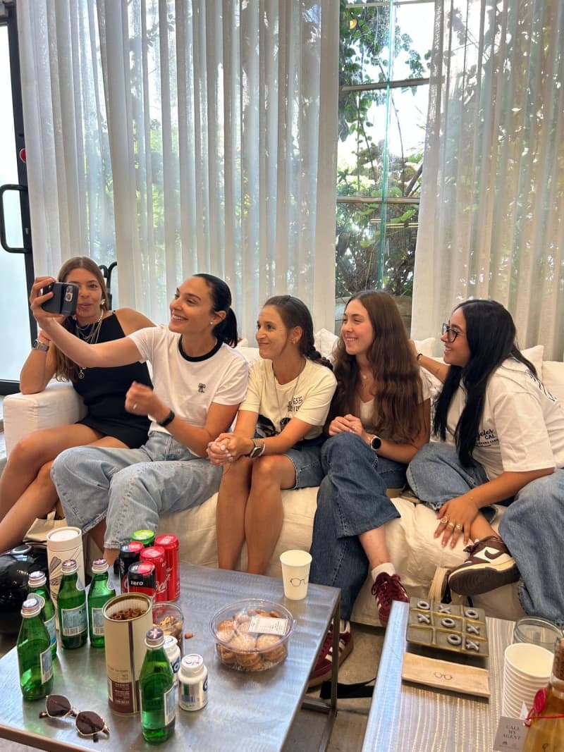 Former hostages meet Wonder Woman actress Gal Gadot