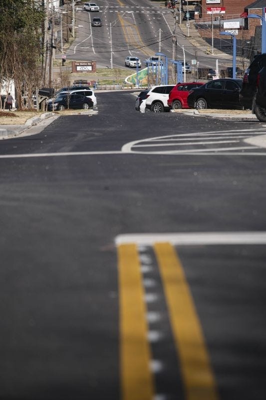 Illinois Department of Transportation warns of road failures amid heat wave. What to know