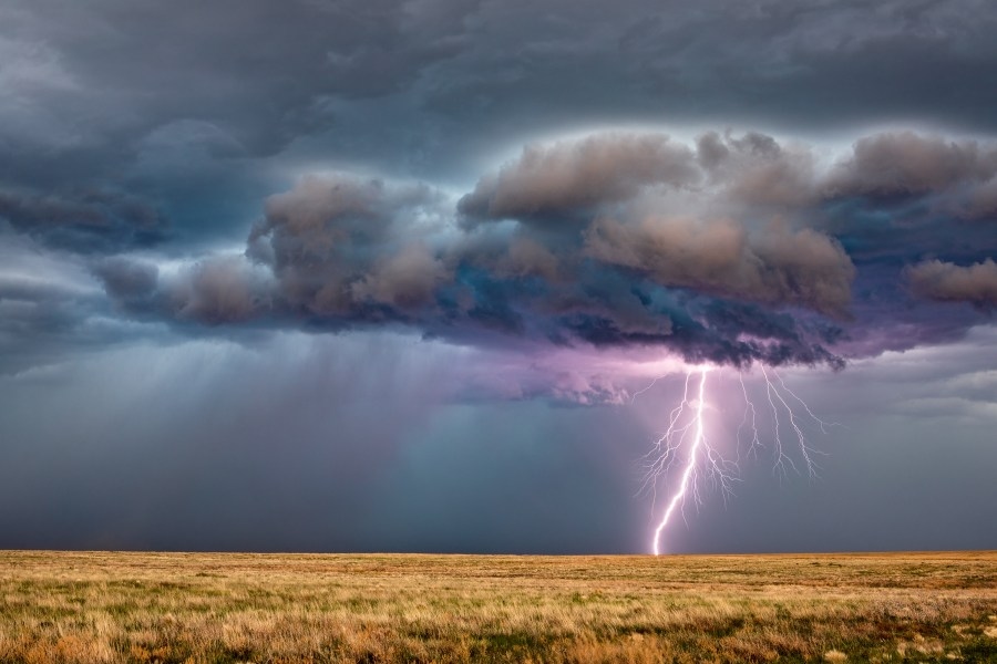 Severe storms could bring large hail, tornadoes to Colorado plains Friday