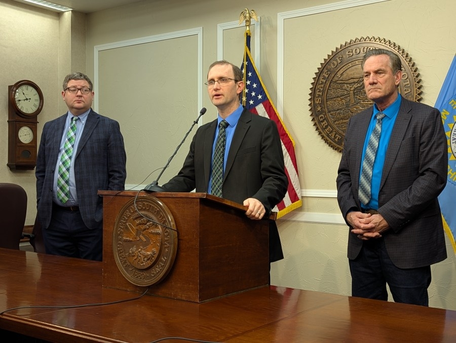 Prison task force plans to take public testimony
