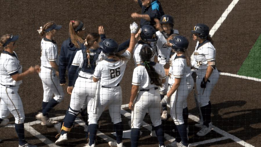 Augustana Softball continues streak, tops Crookston