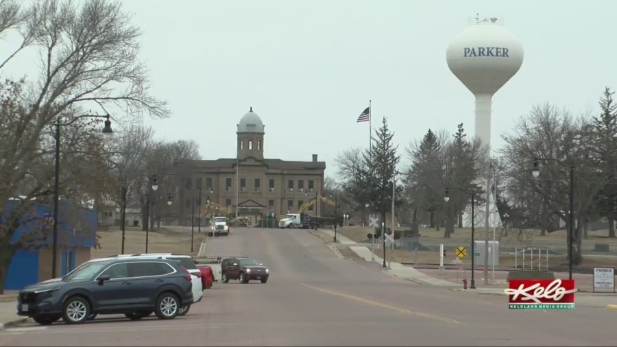 Crews break ground on new Turner County Courthouse