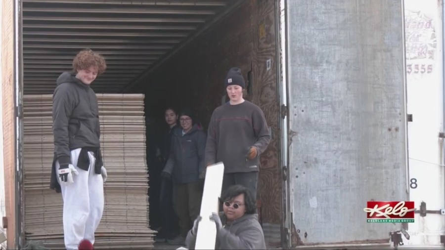 Re-Member: Service learning experience provides beds, firewood and more each week