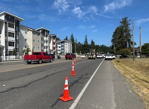 Troopers: Man on motorized scooter hits abandoned shopping cart, dies on scene
