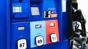 Washington lawmakers approve 6-cent gas tax hike with July start date