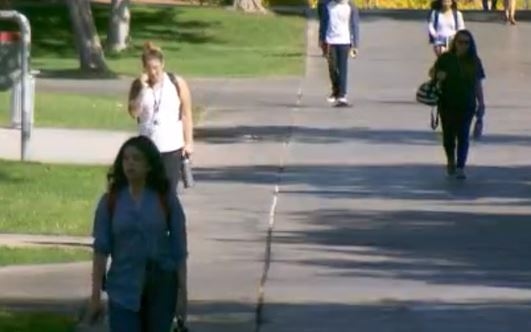 FAFSA deadline nears: Las Vegas students urged to seek aid now