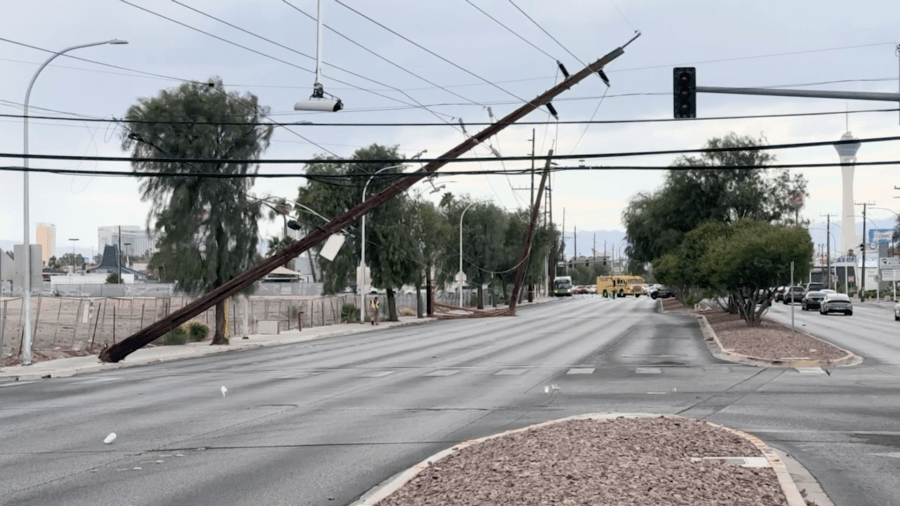 Over 33K customers without power, flights delayed; dust storm warning issued as Las Vegas valley sees high winds