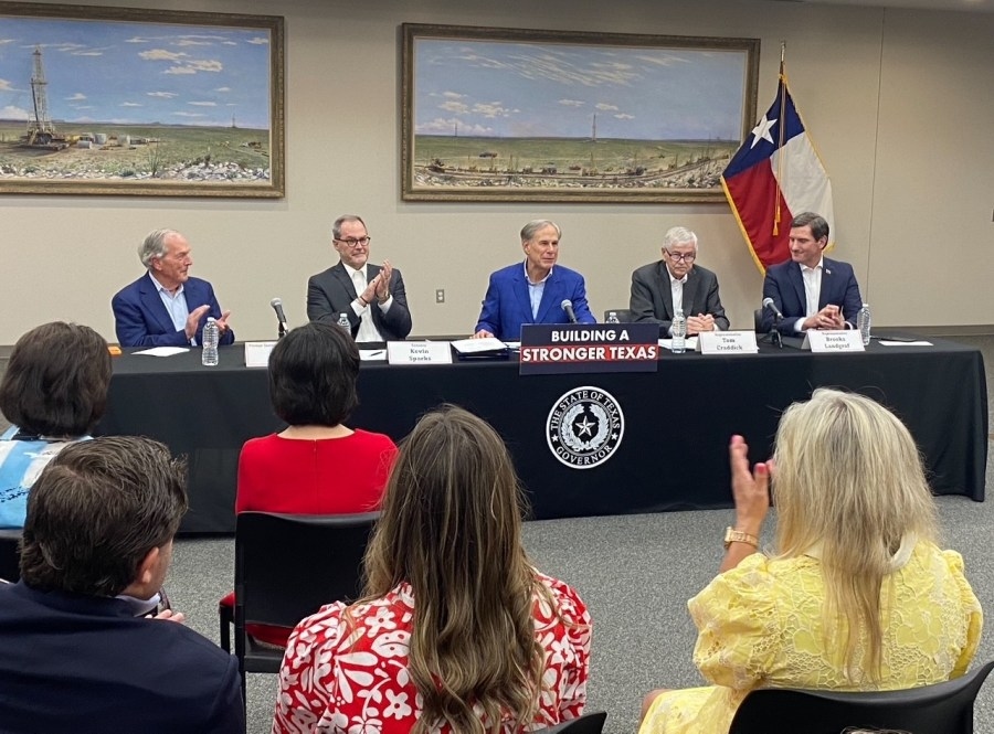 Governor Abbott promotes West Texas growth with new bills