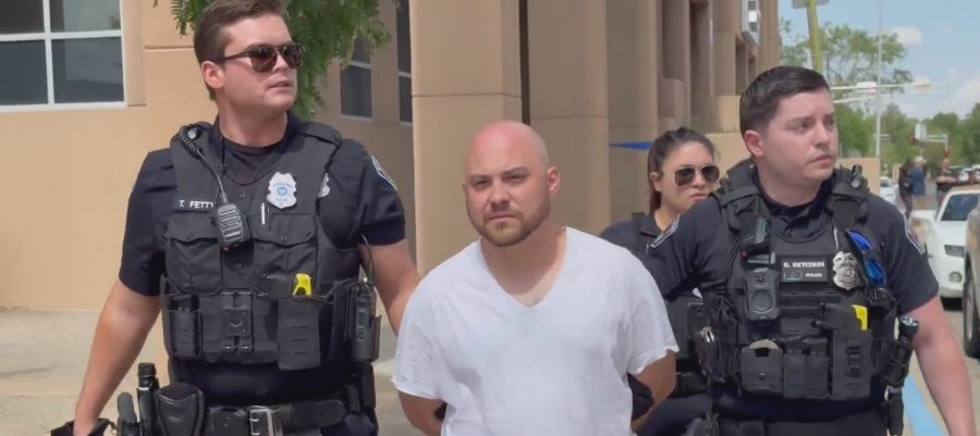 Former New Mexico teacher charged with sexual communication with a minor