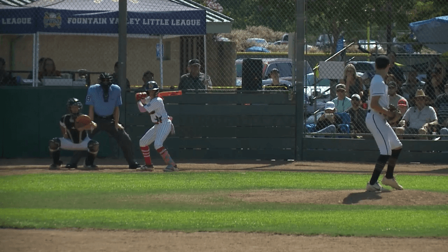 Little League: Golden Hill 3, Sweetwater Valley 1