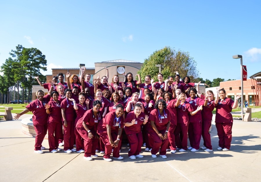 Apply to University of Arkansas Hope-Texarkana's Licensed Practical Nursing Program by May 1