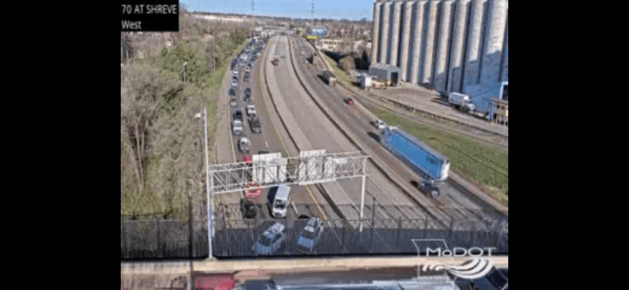 Officer hit by vehicle on I-70, rushed to hospital: Police