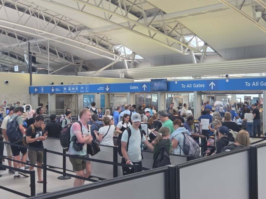 Long lines plague Southwest Airlines at St. Louis Airport