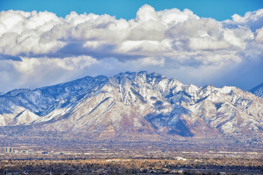 Mostly sunny, chilly, and dry Wednesday afternoon across the Beehive State