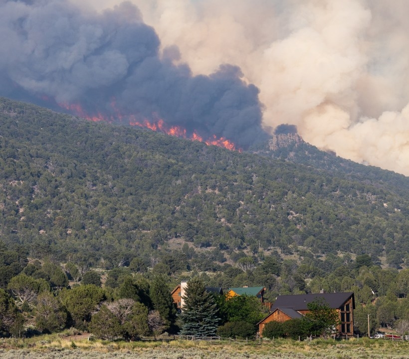 Forsyth fire crosses 9,550 acres, evacuation orders for to be downgraded