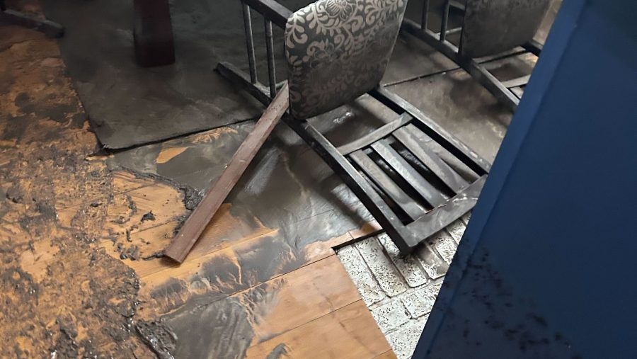 ‘The worst nightmare you've ever had': Jonestown man recounts saving family from flood