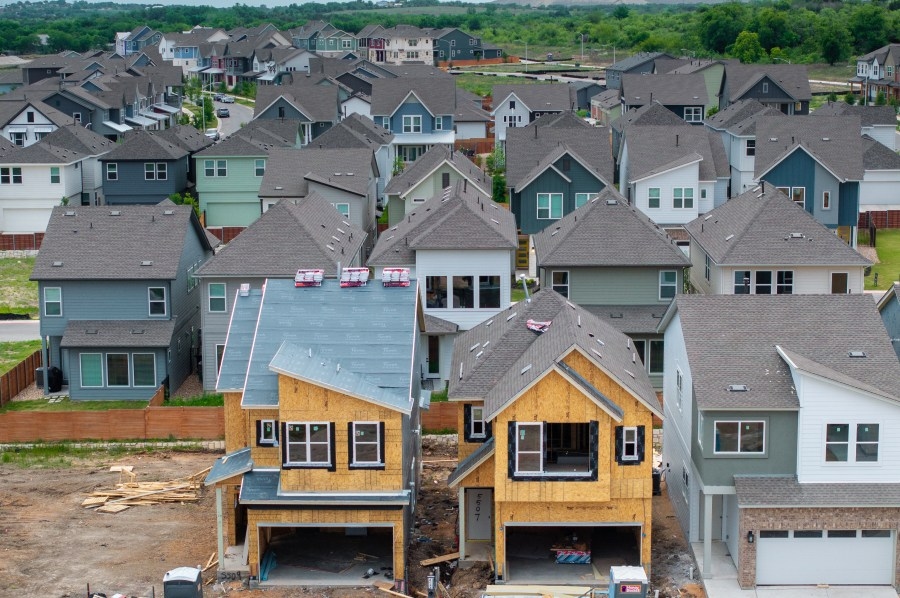 Texas House revives zoning reform bill to lower minimum lot sizes
