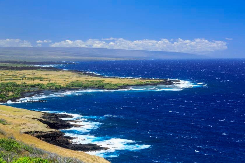 California woman's swim in Hawaii turns deadly, despite bystanders' rescue efforts, police say