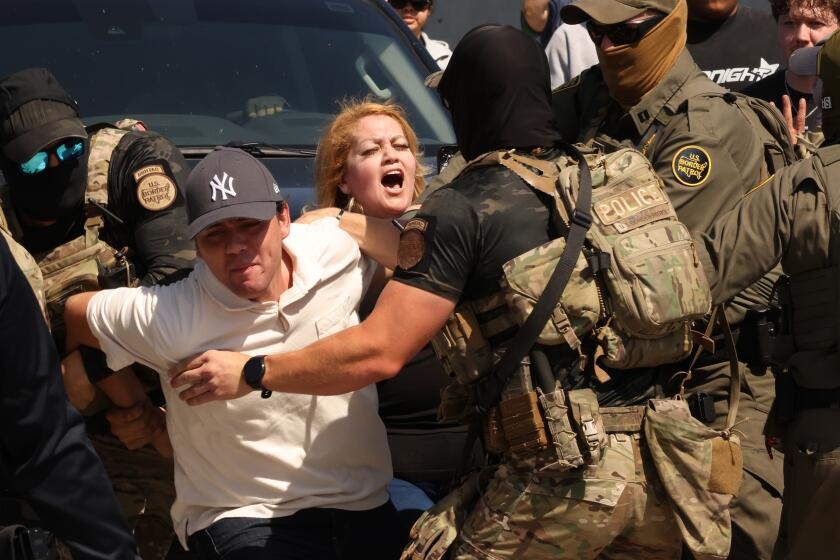 Immigration raid at car wash sparks tense scene, hours of protests in Bell