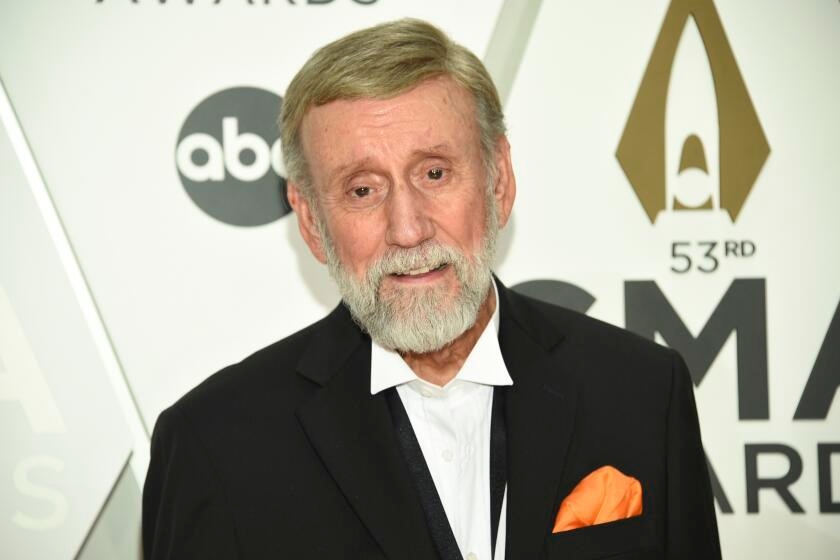 Ray Stevens shares update after minor heart attack: 'Everything is still beautiful!'