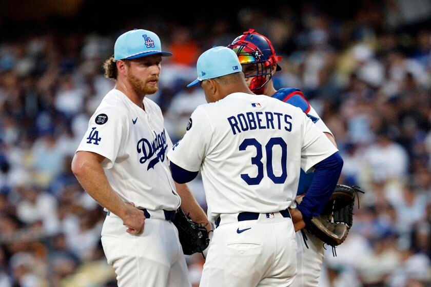 Hernández: Dodgers must aggressively pursue pitchers before the trade deadline