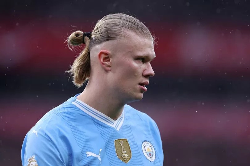Erling Haaland shows class with Diogo Jota tribute after Liverpool star's tragic death