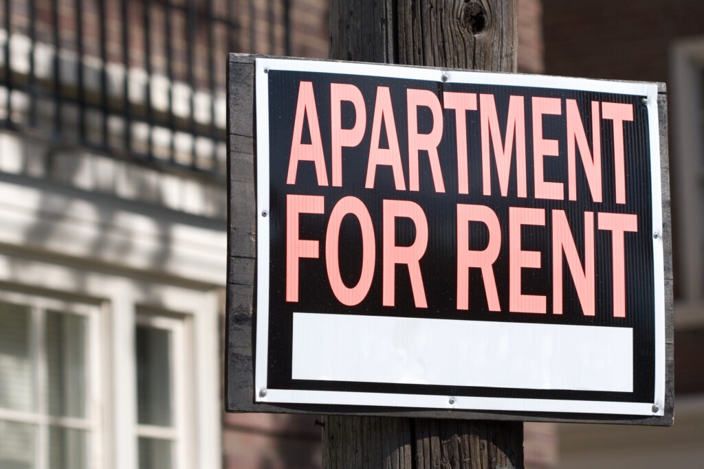 Landlords, advocates split over bill barring discrimination against renters on public assistance