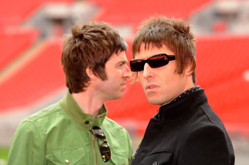 Liam Gallagher sends important Oasis set timings message to fans ahead of opening night in Cardiff