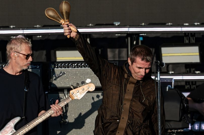 Liam Gallagher makes cheeky reference to THAT Coldplay kiss cam moment at final gig