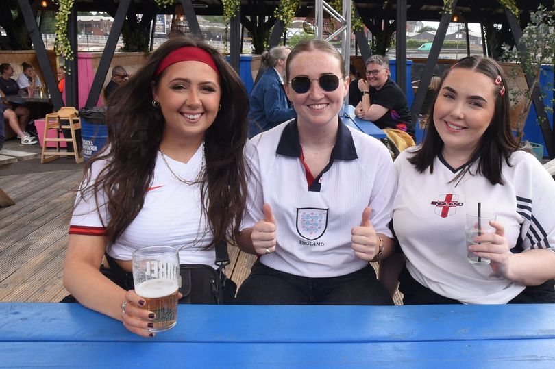 England fans celebrate in Manchester as team triumphs at Euro 2025