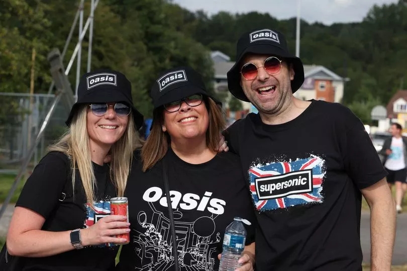 Acts of defiance, flares and a committed audience bring a rock 'n' roll spirit to Heaton Park for third Oasis gig