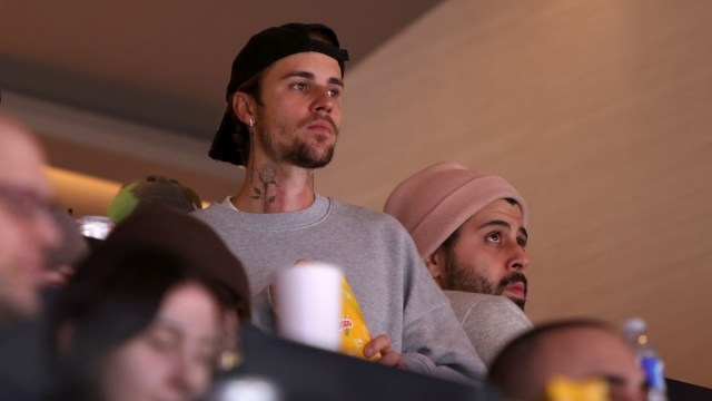 Justin Bieber in Creative Rut but Still Moving Forward, ‘Source' Claims