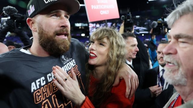 Travis Kelce Can't Stop Gushing Over Taylor Swift's Surprise Concert