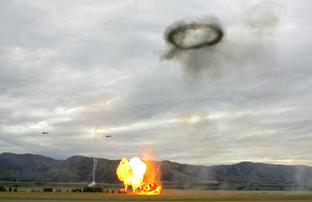 North Carolina Sheriff Solves Mystery of Black Smoke Rings Floating in Sky