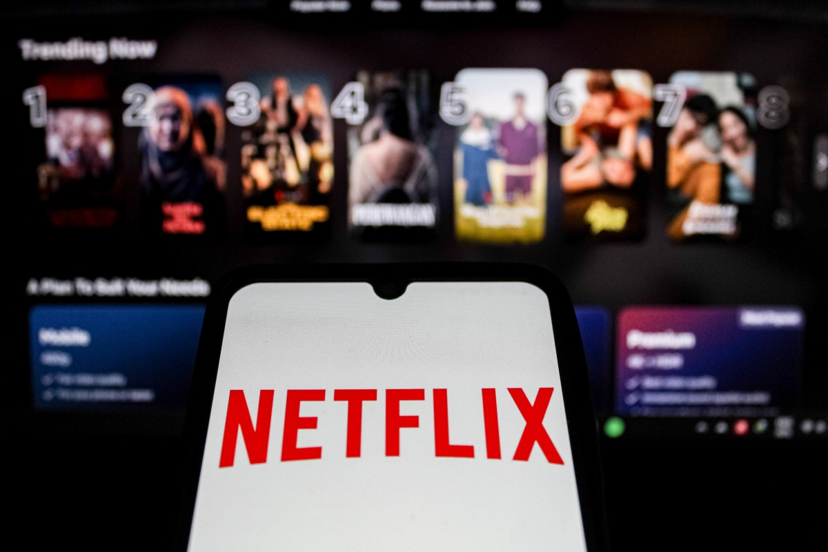 Netflix's Wild Teen Gambling Drama 'Bet' Is Coming Back for Season 2