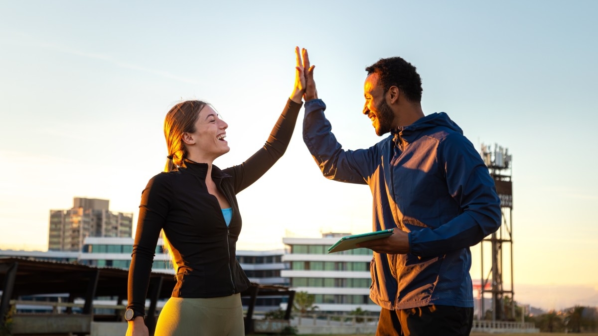 The Weird Pre-Exercise Trick Trainers Use to Kickstart a Workout