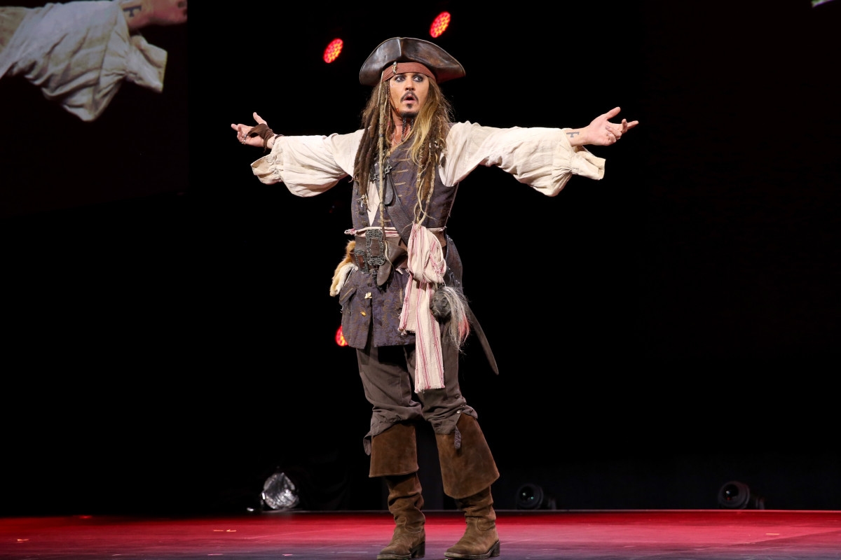 'Pirates of the Caribbean 6' Boss Cryptic on Johnny Depp's Potential Return